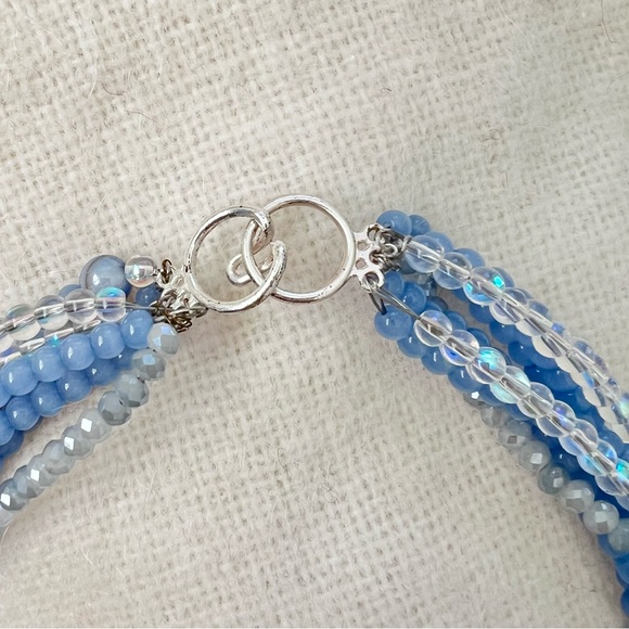 Vintage beaded necklace & earrings set - Picture 4 of 7